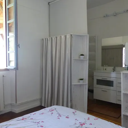 Bed & Breakfast Maison Arriu